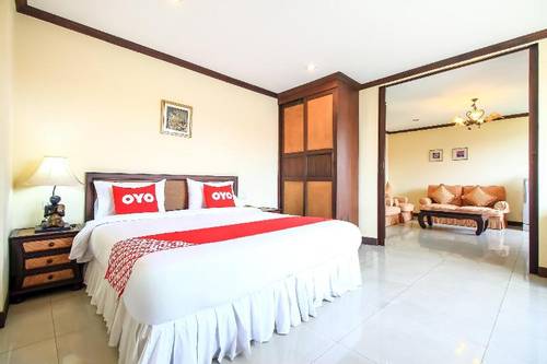 383 White Inn Hotel