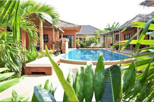 Panisara Pool Villa Huahin