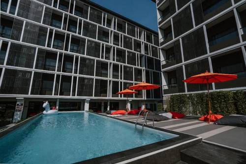 The Iconic Don Mueang  By Andacura Hotel