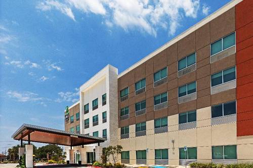 Holiday Inn Express & Sts Stafford NW-Sugar Land