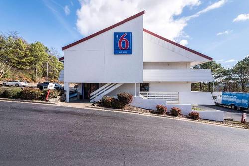 Motel 6 Birmingham