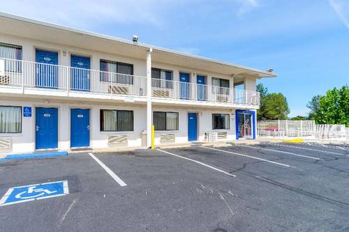 Motel 6 Redding Central