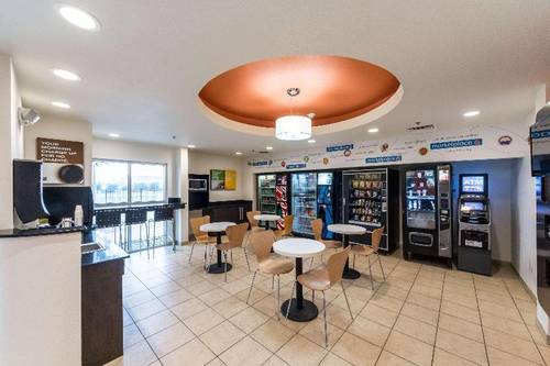 Motel 6-Laredo, TX - Airport