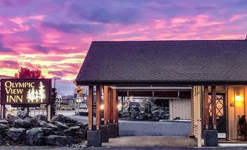 Olympic View Inn