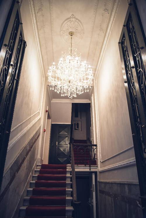 Luxir Hotel
