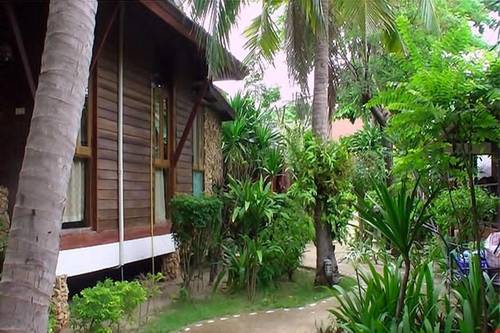 Utopia Resort