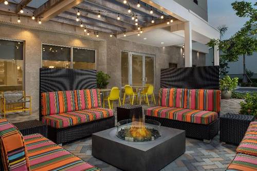 Home2 Suites by Hilton Miami Doral West Airport