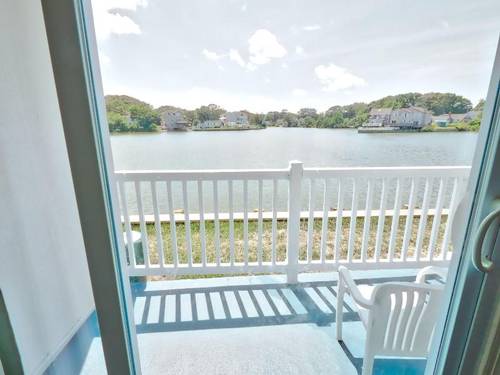 Seashire Inn Suites