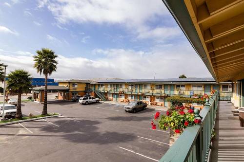 Sand Castle Inn