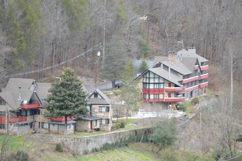 Chalet Inn