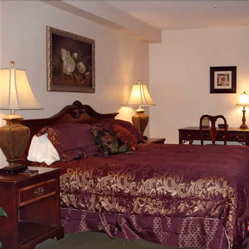 Golden Circle Inn