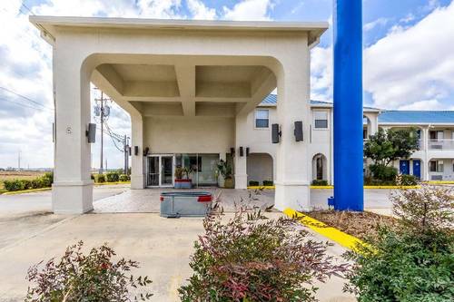 Motel 6 Seguin Tx