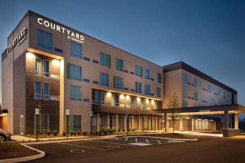 Courtyard By Marriott Indianapolis West Speedway