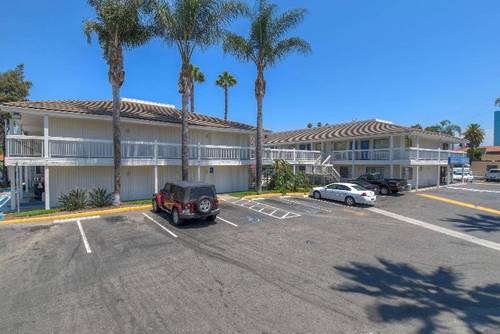 Motel 6 Santa Ana