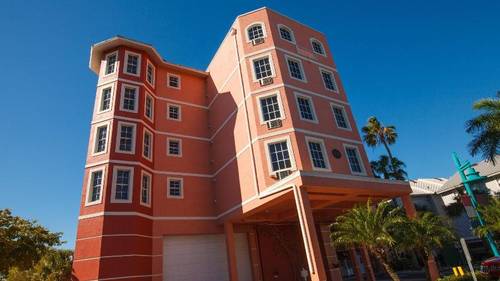 Edison Beach House