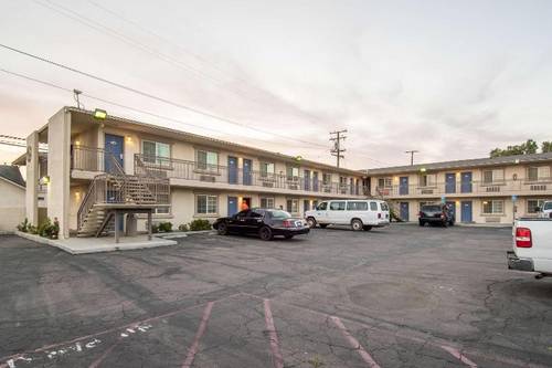 Motel 6 Mojave Airport
