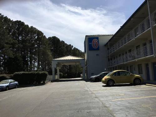 Motel 6 Raleigh Southwest Cary