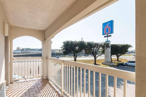 Motel 6 Fort Worth White Settlement