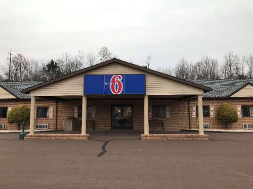 Motel 6 Bloomsburg, PA