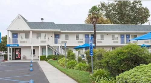 Motel 6 Sacramento, CA - Central