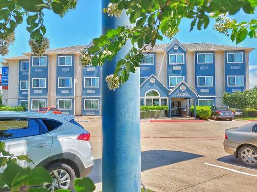 Arya Inn & Suites