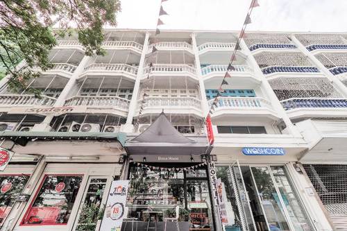 OYO 615 Bossa House Hostel & Cafe