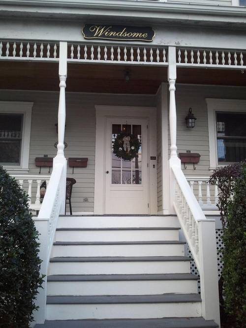 Windsome Bed & Breakfast