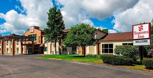Seasons Inn Traverse City