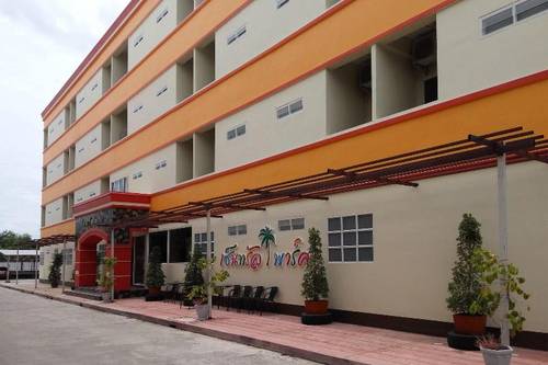 Central Park Hotel