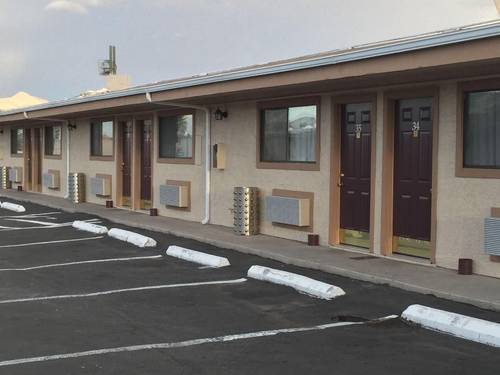 A Fisher's Inn Motel