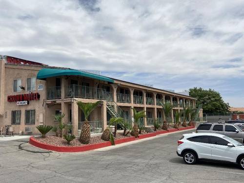 Crown Motel
