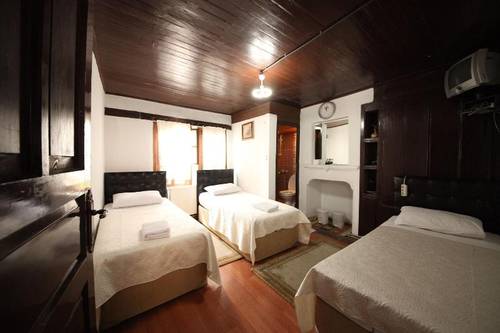 Efe Guest House