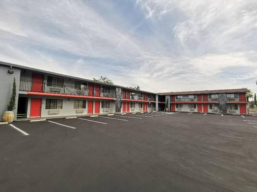 Journey Inn