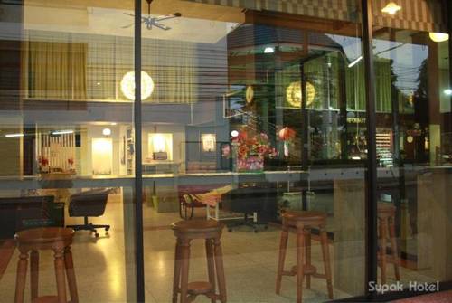 Supak Hotel