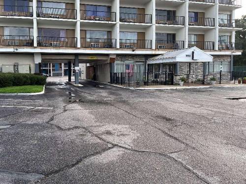 Motel 6 Norfolk, VA – East Little Creek