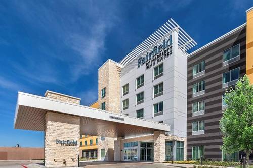 Fairfield Inn & Suites Houston Memorial City Area