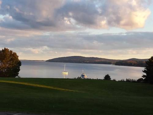 Belfast Harbor Inn
