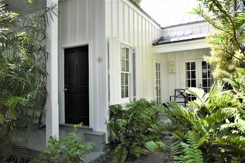 Simonton Court Historic Inn & Guesthouse
