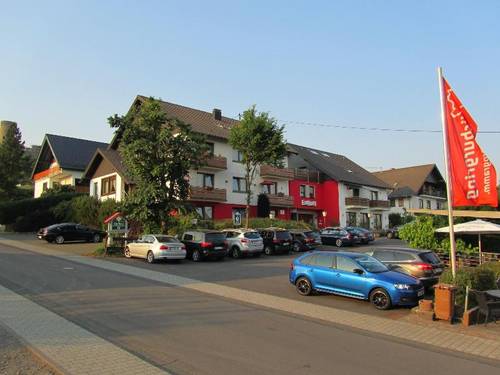 Land-gut-race-Hotel zur Burg Nürburgring