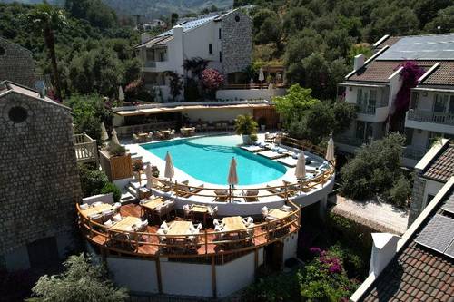 Pilos Suites