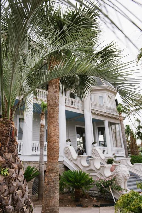 Carr Mansion