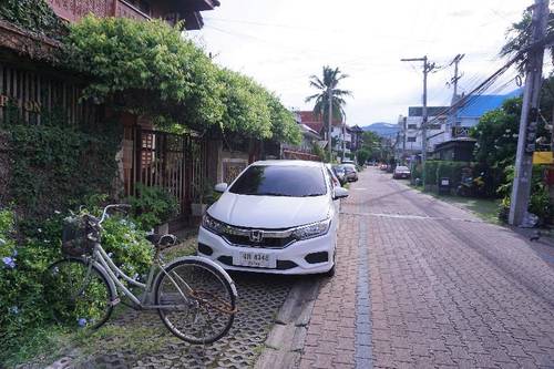 Tiptopthai House by ZUZU