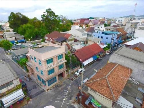 Baan Nai Nakhon
