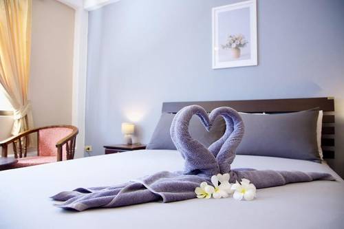 Golden Guesthouse