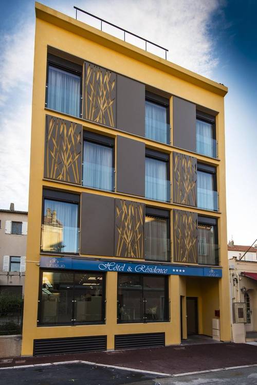 Unique Hotel & Residence