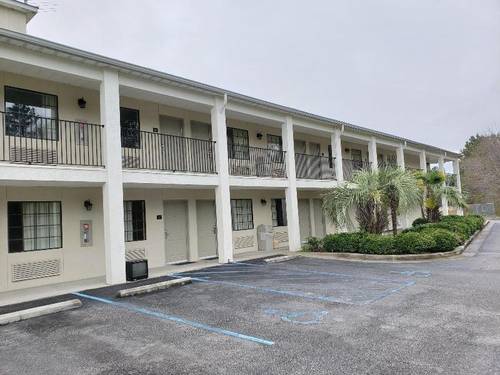 Peach Tree Inn
