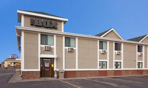 Fargo Inn And Suites