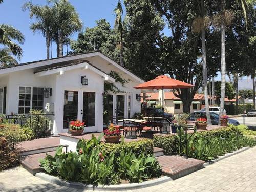 Marina Beach Motel