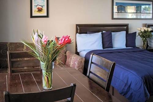 Riptide Oceanfront Hotel