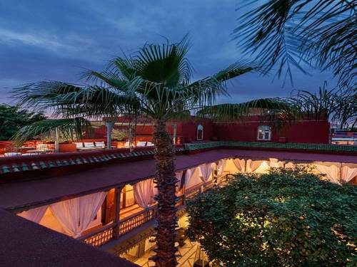 Riad Les Jardins D Henia